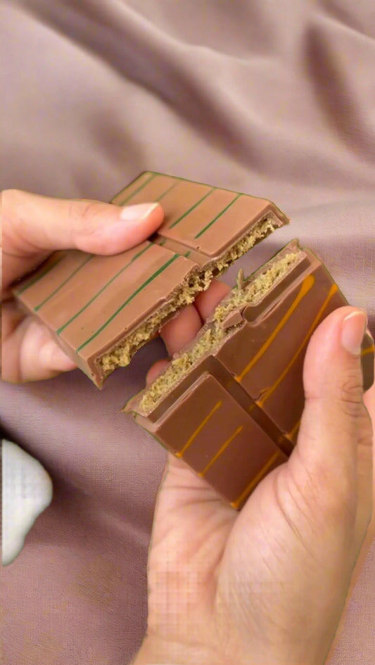 Premium Pistachio Kunafa Chocolate by Levuh